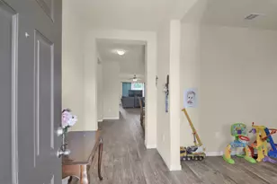 141 Hess Dr, Kyle, TX 78640 - Photo 4