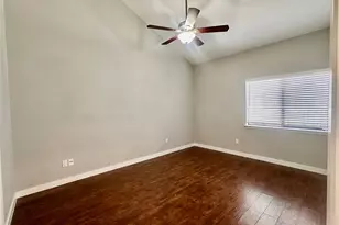 1748 Ohlen Rd, Austin, TX 78757 - Photo 6