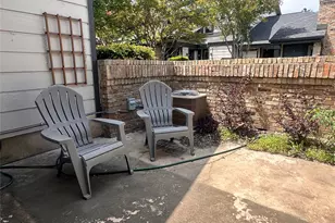 1748 Ohlen Rd, Austin, TX 78757 - Photo 14
