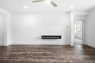 8025 City Top Blvd, Austin, TX 78724 - Photo 14
