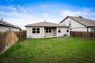 8025 City Top Blvd, Austin, TX 78724 - Photo 30