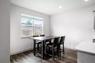 8025 City Top Blvd, Austin, TX 78724 - Photo 16