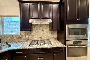 18509 Tanner Bayou Loop, Austin, TX 78738 - Photo 8