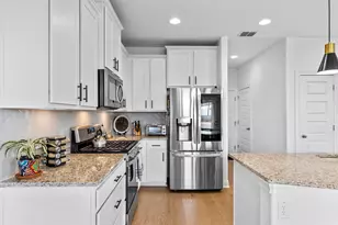 6201 Pine Leaf Trail, Austin, TX 78747 - Photo 12