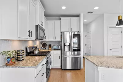 6201 Pine Leaf Trail, Austin, TX 78747 - Photo 12