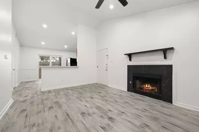1411 Gracy Farms Lane #73, Austin, TX 78758 - Photo 1
