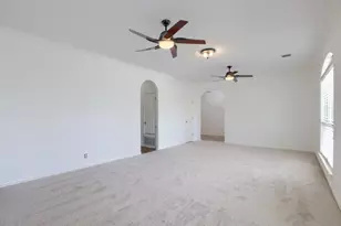 1004 Olympic Dr, Pflugerville, TX 78660 - Photo 16