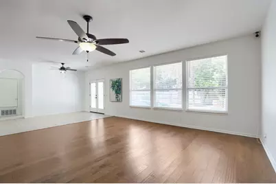 1004 Olympic Drive, Pflugerville, TX 78660 - Photo 8