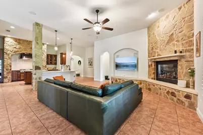 10617 Camillia Blossom Lane, Austin, TX 78748 - Photo 8