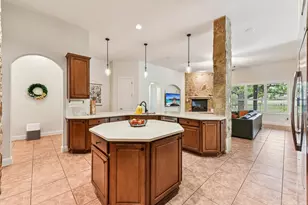 10617 Camillia Blossom Ln, Austin, TX 78748 - Photo 14
