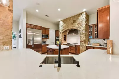 10617 Camillia Blossom Lane, Austin, TX 78748 - Photo 4