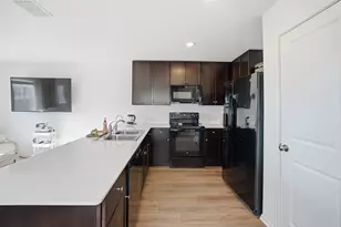 625 Marty Allen Loop, Jarrell, TX 76537 - Photo 8