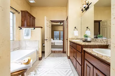 120 Zurita Trail, Meadowlakes, TX 78654 - Photo 10