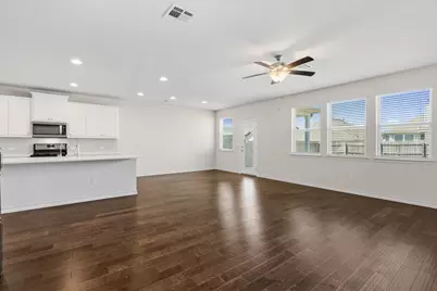 17228 Lathrop Avenue, Pflugerville, TX 78660 - Photo 4