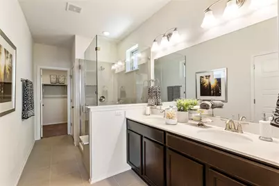9105 White Coral Drive, Austin, TX 78729 - Photo 14