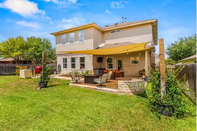 110 Stone Crest Boulevard, Buda, TX 78610 - Photo 24