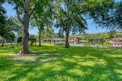 2318 Wisteria, Kingsland, TX 78639 - Photo 4