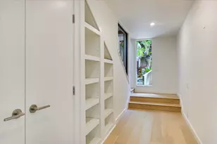 1111 W 12th St, Austin, TX 78703 - Photo 10