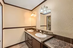 401 Graef Rd, Kyle, TX 78640 - Photo 26