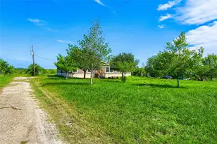 401 Graef Rd, Kyle, TX 78640 - Photo 8