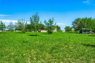 401 Graef Rd, Kyle, TX 78640 - Photo 30