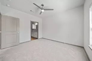 691 Union Chapel Rd, Cedar Creek, TX 78612 - Photo 10