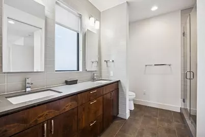 1011 E 12th Street, Austin, TX 78702 - Photo 20