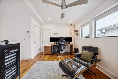 1011 E 12th Street, Austin, TX 78702 - Photo 14