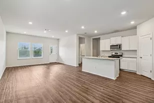 4006 Bay Leaf Loop, Von Ormy, TX 78073 - Photo 2