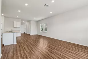 4006 Bay Leaf Loop, Von Ormy, TX 78073 - Photo 4