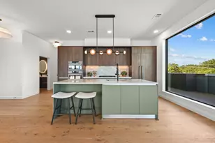 2209 S 1st St, Austin, TX 78704 - Photo 10