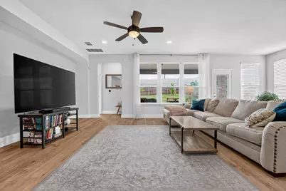 6912 Ondantra Bend, Austin, TX 78744 - Photo 8
