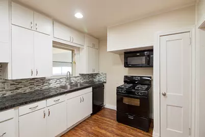 4700 Evans Avenue, Austin, TX 78751 - Photo 6