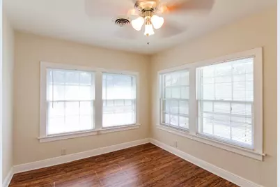 4700 Evans Avenue, Austin, TX 78751 - Photo 8
