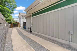 720 Pedernales St, Austin, TX 78702 - Photo 30