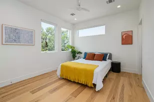 1007 E 15th St, Austin, TX 78702 - Photo 14