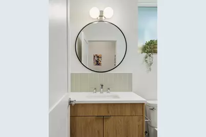 1007 E 15th Street #2, Austin, TX 78702 - Photo 26
