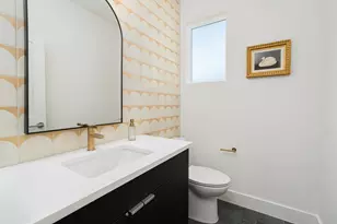 1007 E 15th St, Austin, TX 78702 - Photo 8
