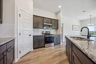 21001 Newhaven Cove, Lago Vista, TX 78645 - Photo 6