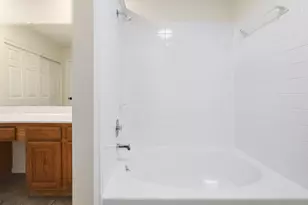 13236 Kerrville Folkway, Austin, TX 78729 - Photo 18