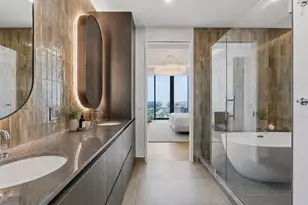 610 Davis St, Austin, TX 78701 - Photo 8