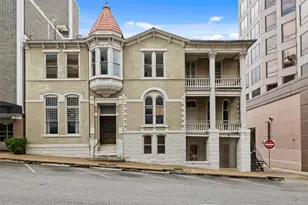 109 E 10th St, Austin, TX 78701 - Photo 2