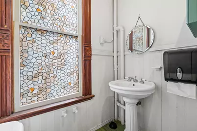 109 E 10th Street, Austin, TX 78701 - Photo 32