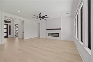 19117 Hopper Ln, Austin, TX 78738 - Photo 8