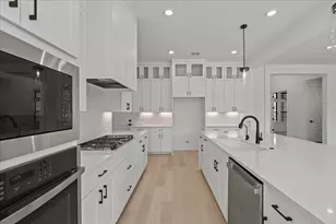 19117 Hopper Ln, Austin, TX 78738 - Photo 10