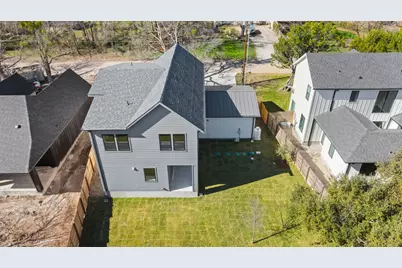 11009 Fourth Street, Jonestown, TX 78645 - Photo 34