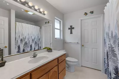 2054 Bentwood Drive, New Braunfels, TX 78130 - Photo 12