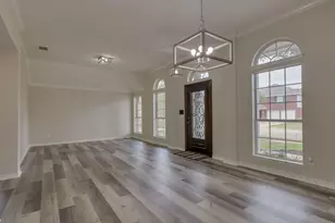 6613 Bramber Ln, Austin, TX 78754 - Photo 4