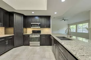 6613 Bramber Ln, Austin, TX 78754 - Photo 12