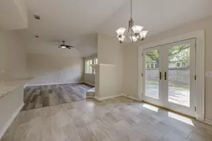 6613 Bramber Ln, Austin, TX 78754 - Photo 16